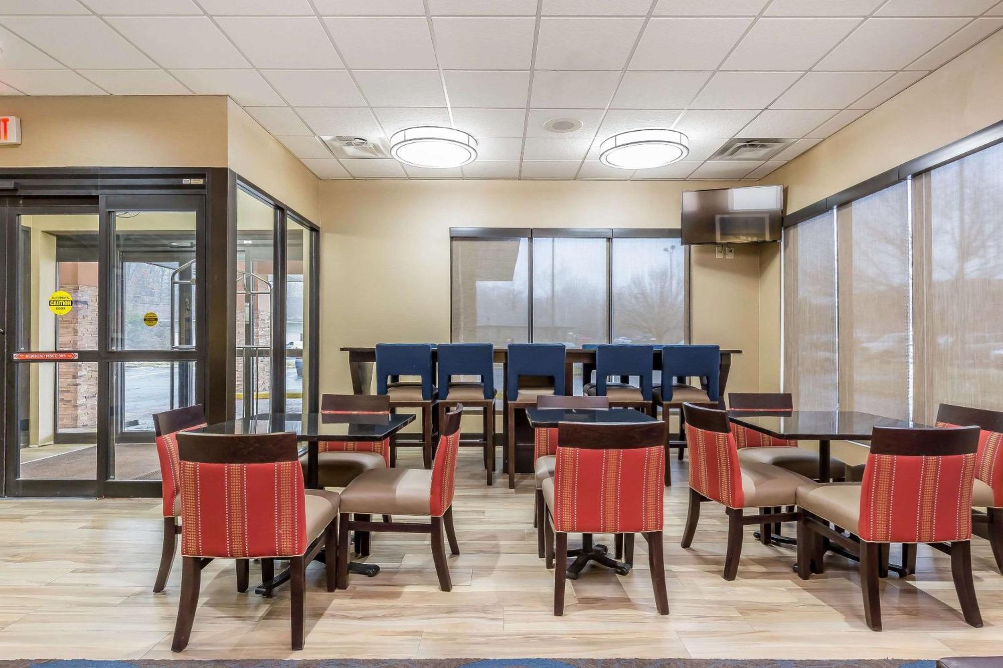 Comfort Inn Alton Near I-255 Экстерьер фото