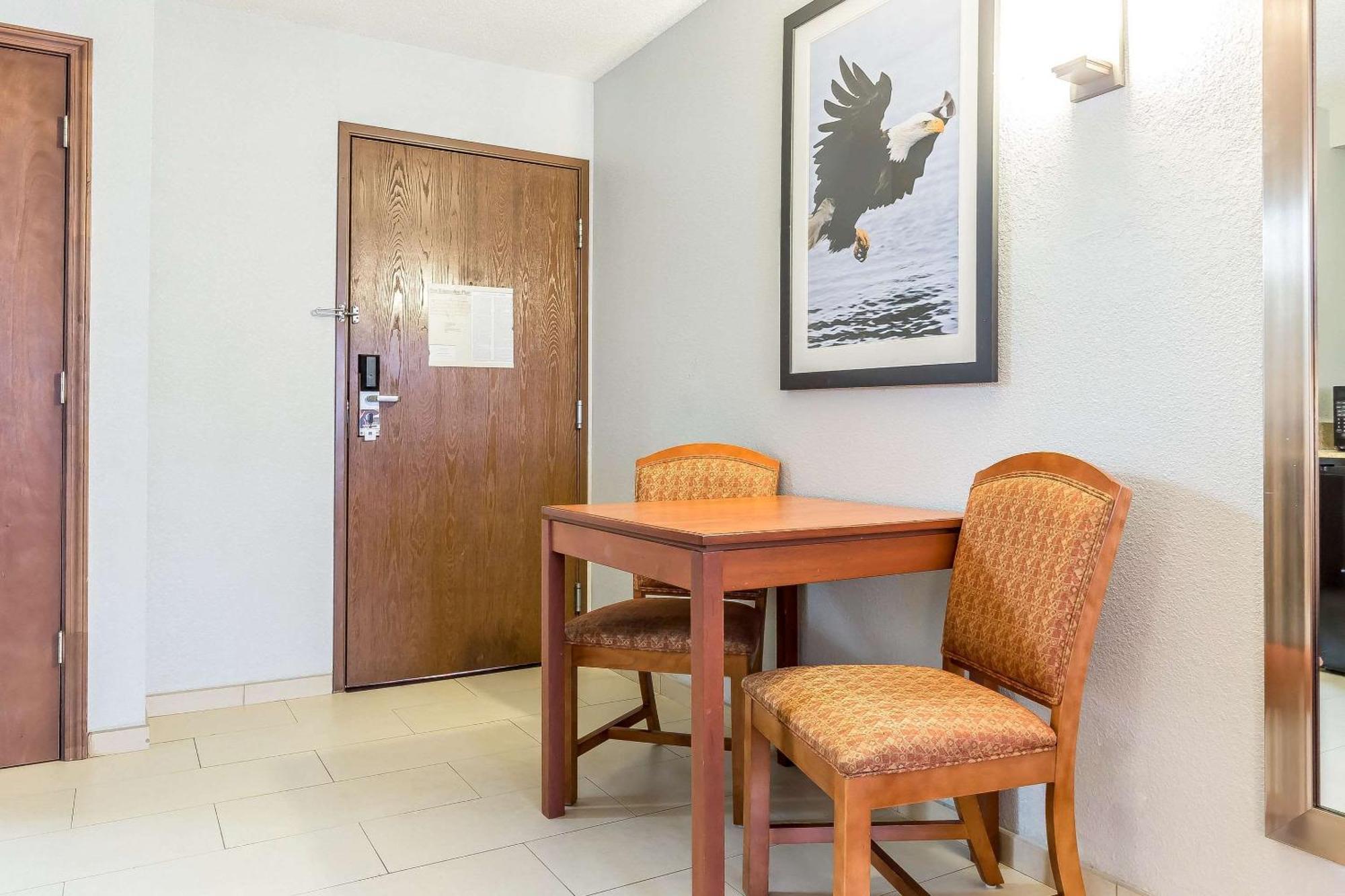 Comfort Inn Alton Near I-255 Экстерьер фото