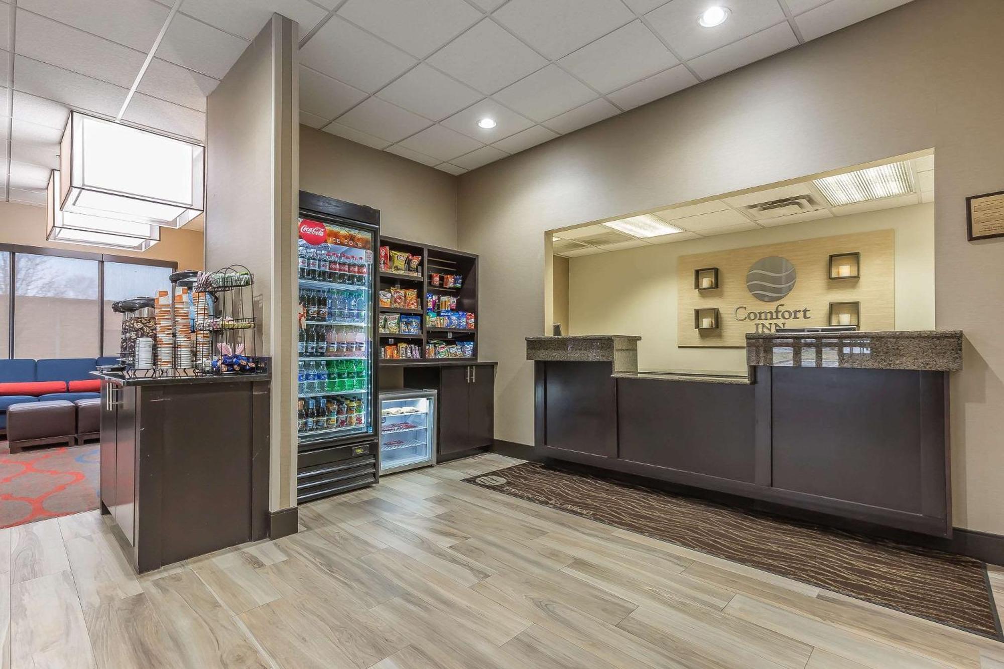 Comfort Inn Alton Near I-255 Экстерьер фото